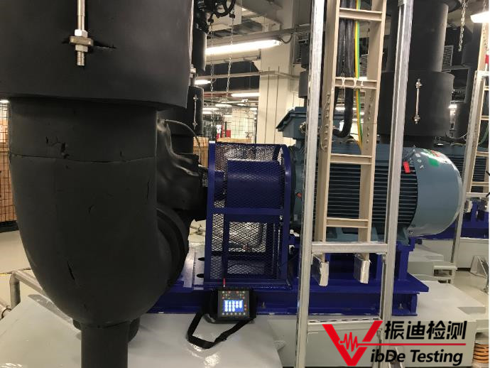 如何使用便攜式振動分析儀測量高速泵中的高速軸頸小的轉(zhuǎn)軸！